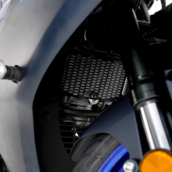 R&G PRO Radiator Guard for Yamaha YZF-R125 '22-, MT-125 '20- & XSR-125 '21-